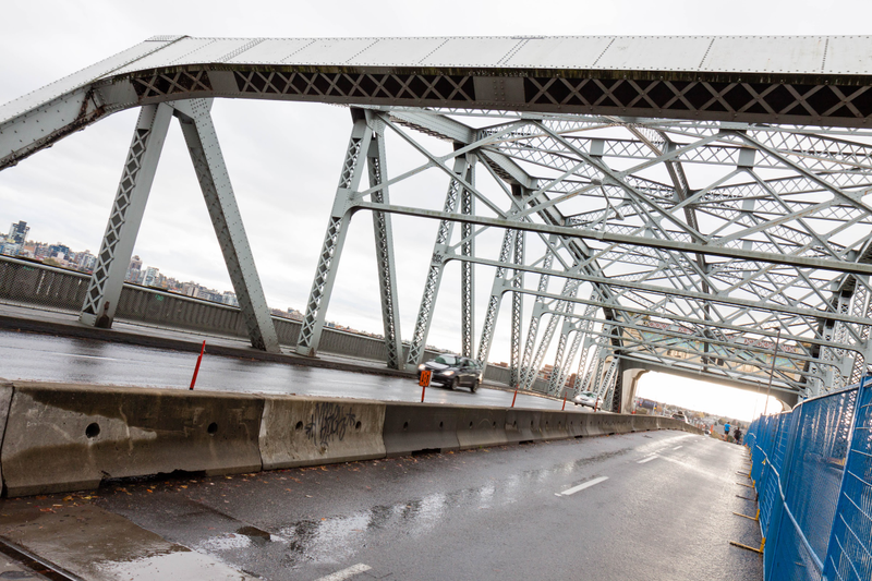 Illustration for article titled Pics from the (Bridge)side: 2016-10-16 Over Burrard Street Bridge